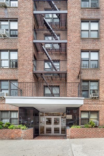 Apartment 80th Street Queens, NY 11373, MLS-RD4086-5