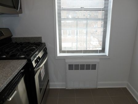 Apartment 37th Street  Long Island, NY 11101, MLS-RD4091-2