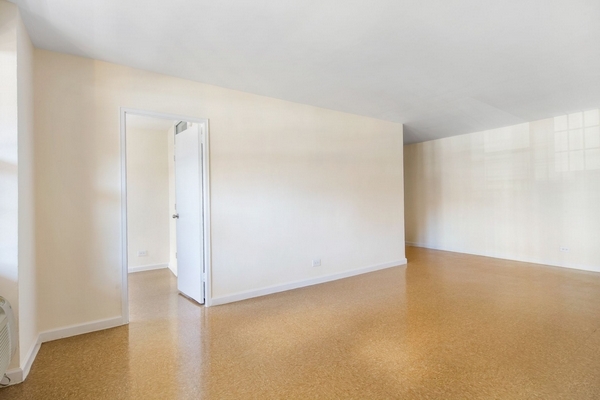 Apartment 57th Avenue Queens, NY 11368, MLS-RD4094-4