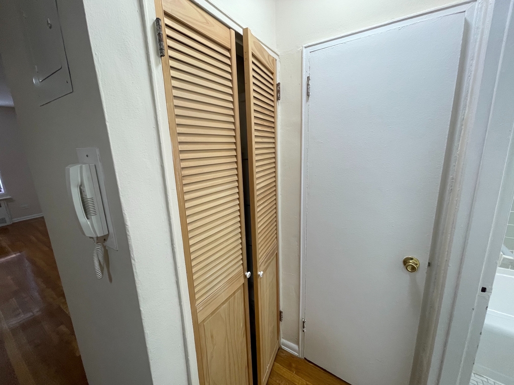 Apartment 67th Drive  Queens, NY 11375, MLS-RD4117-8