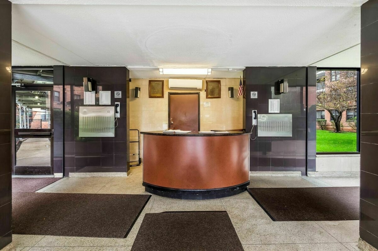 Apartment 67th Avenue Queens, NY 11374, MLS-RD4135-10