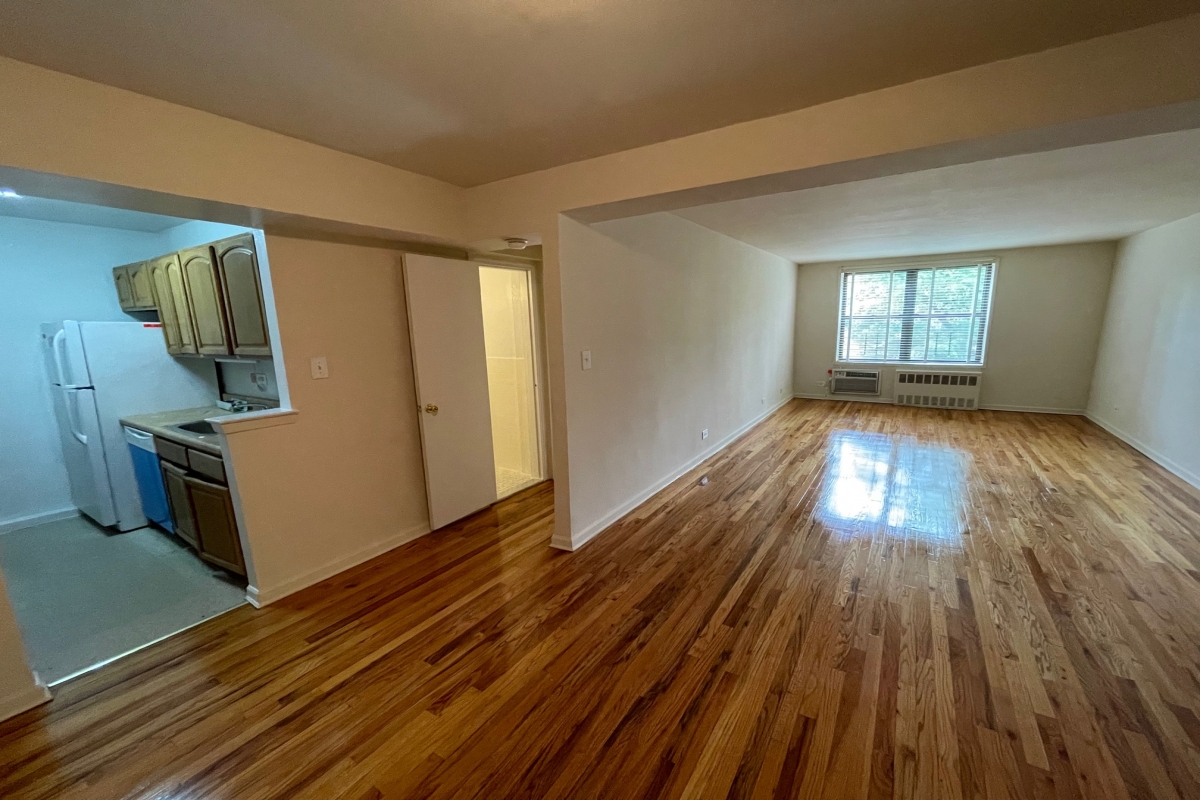 Apartment 103rd Street Queens, NY 11375, MLS-RD4161-3