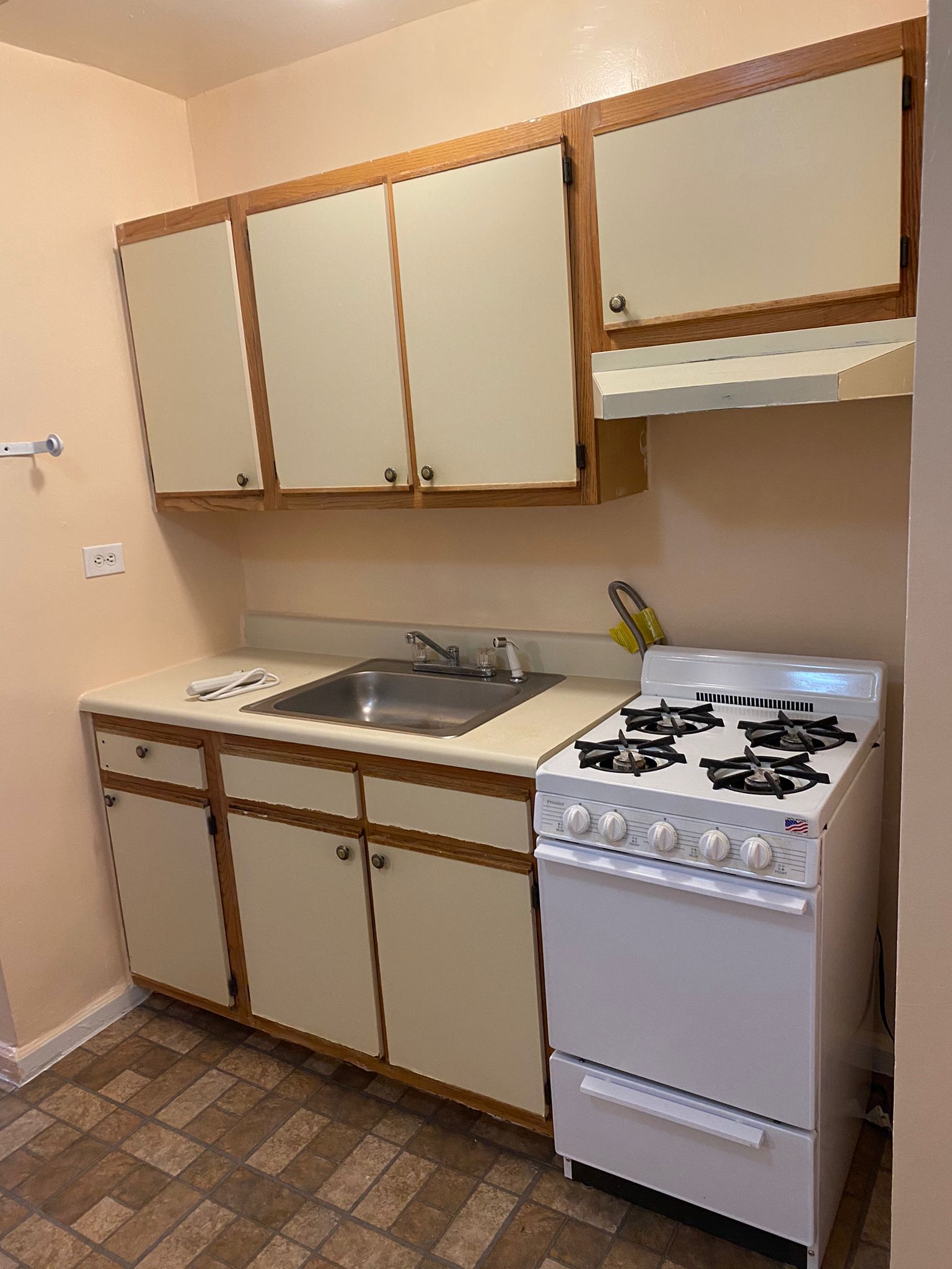 Apartment 102nd Street  Queens, NY 11374, MLS-RD4165-2