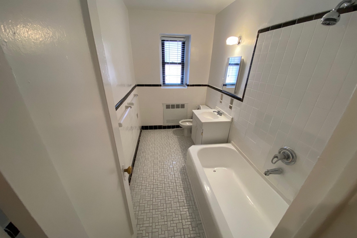 Apartment 63rd Drive Queens, NY 11374, MLS-RD4171-6