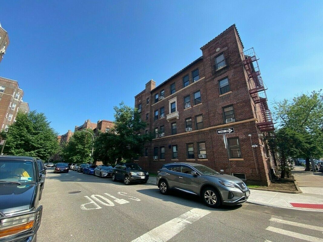 Coop Saunders Street  Queens, NY 11374, MLS-RD4172-2