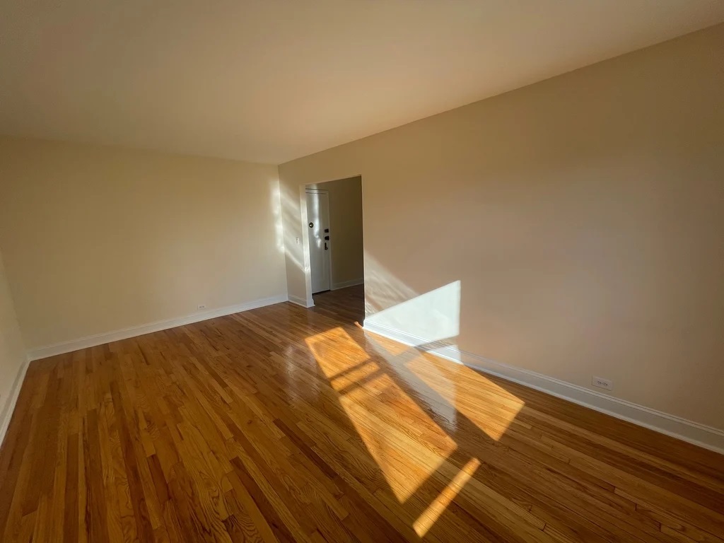 Apartment 66th Avenue  Queens, NY 11374, MLS-RD4185-4