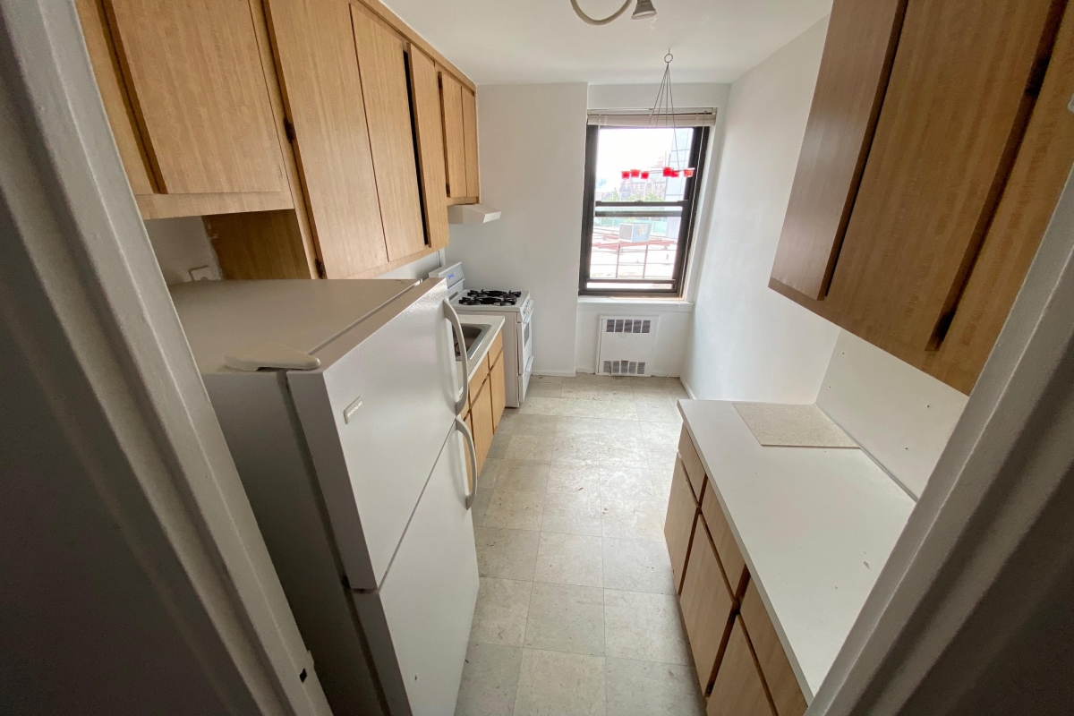 Apartment 71st Road  Queens, NY 11375, MLS-RD4205-3