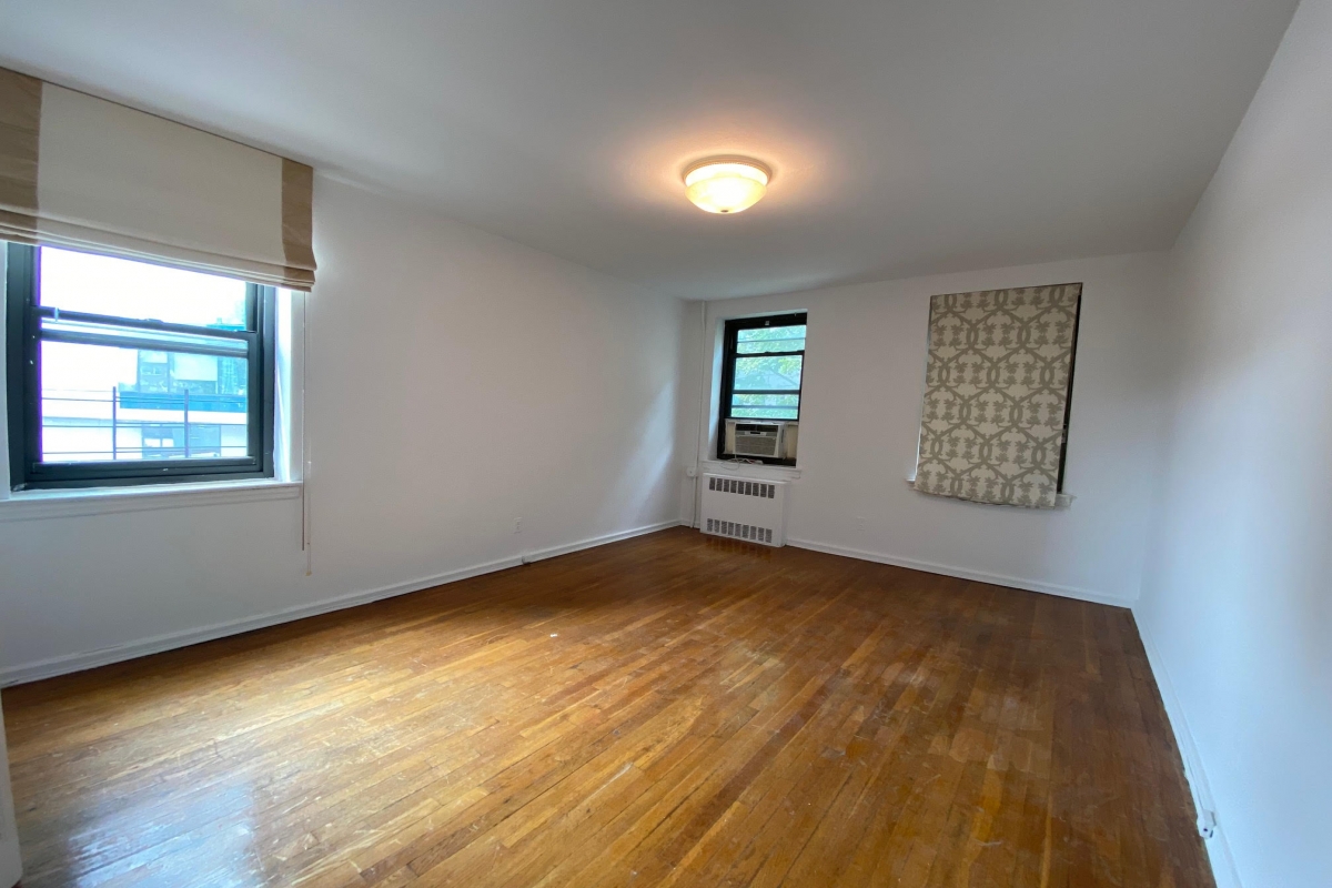 Apartment 71st Road  Queens, NY 11375, MLS-RD4205-6