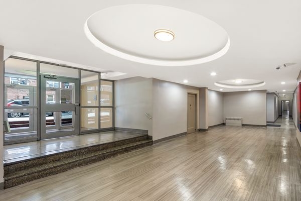 Apartment 80th Street  Queens, NY 11373, MLS-RD4206-10