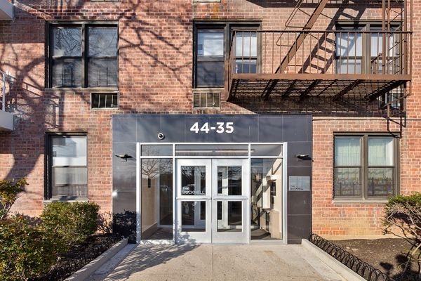 Apartment in Flushing - Colden Street  Queens, NY 11355