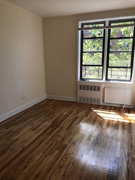 Apartment Colden Street  Queens, NY 11355, MLS-RD4211-3