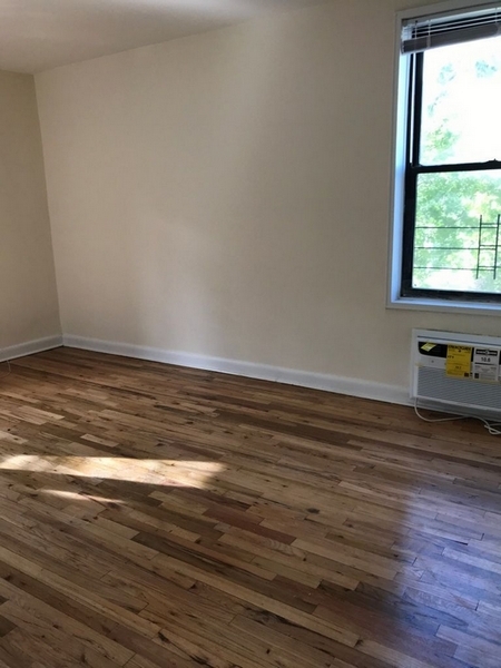 Apartment Colden Street  Queens, NY 11355, MLS-RD4211-2