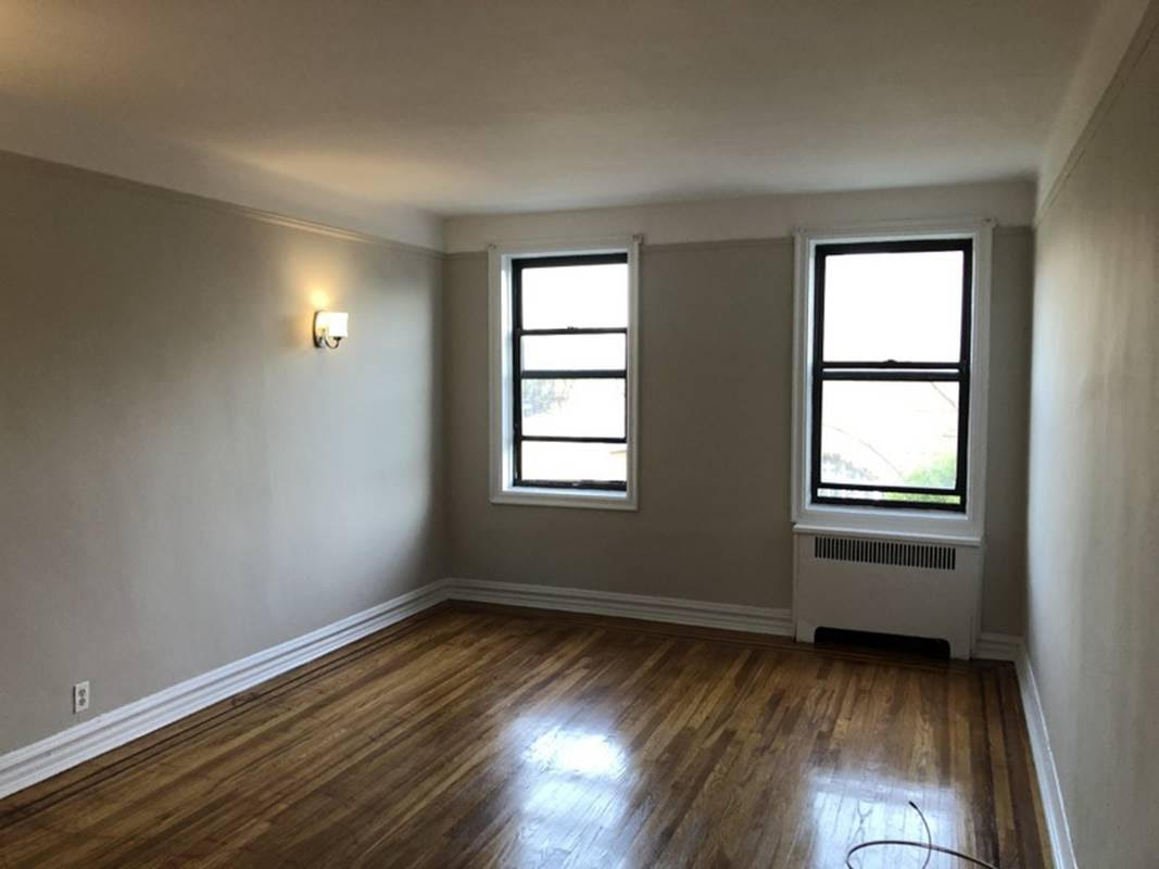Apartment 30th Road Queens, NY 11102, MLS-RD4242-7