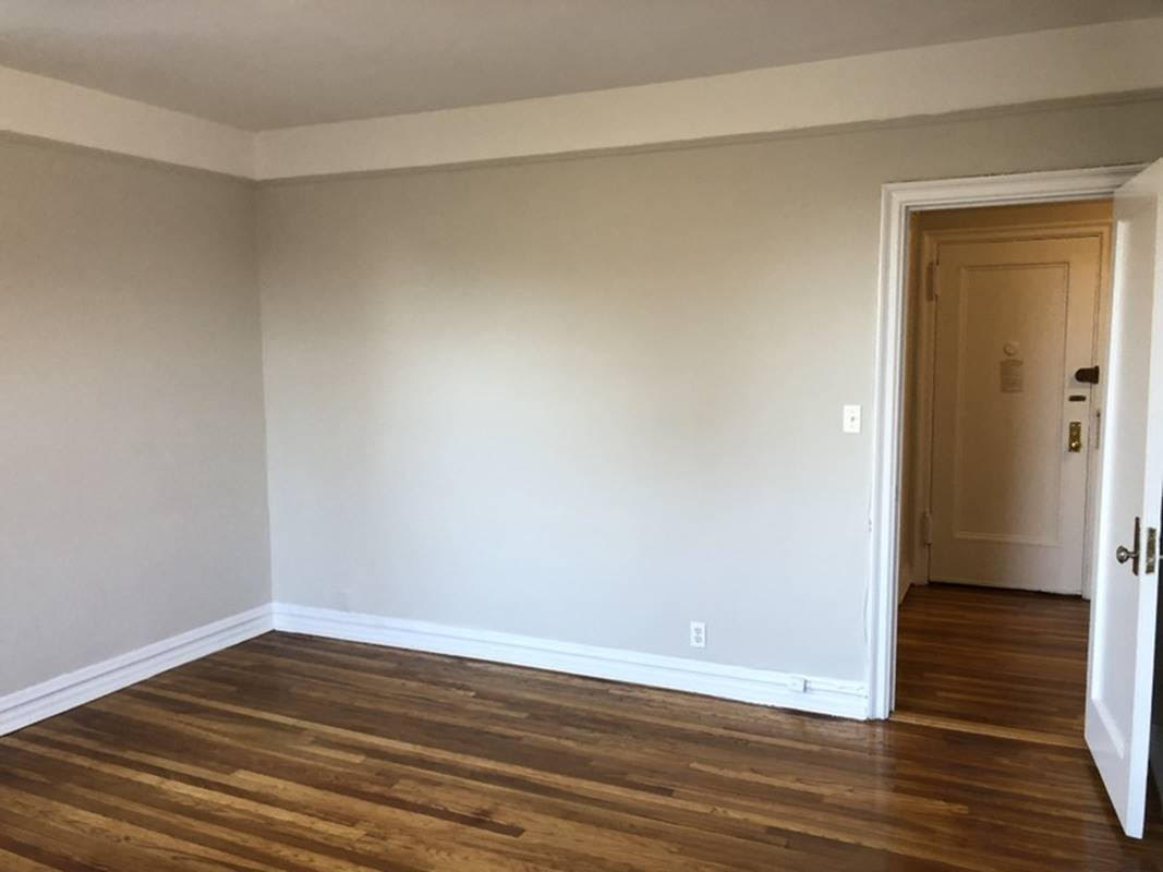 Apartment 30th Road Queens, NY 11102, MLS-RD4242-11