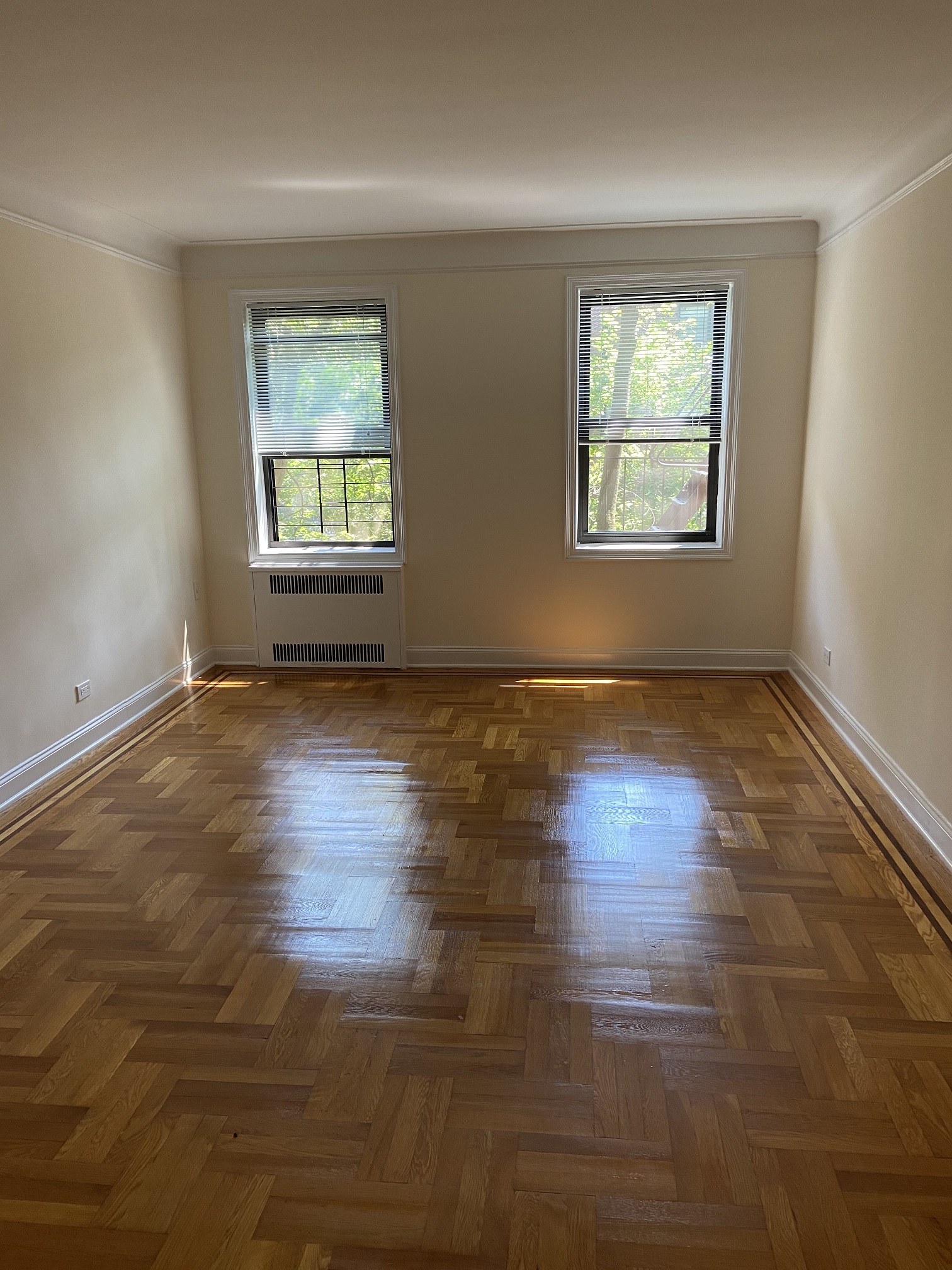 Apartment Highland Avenue Queens, NY 11432, MLS-RD4261-3