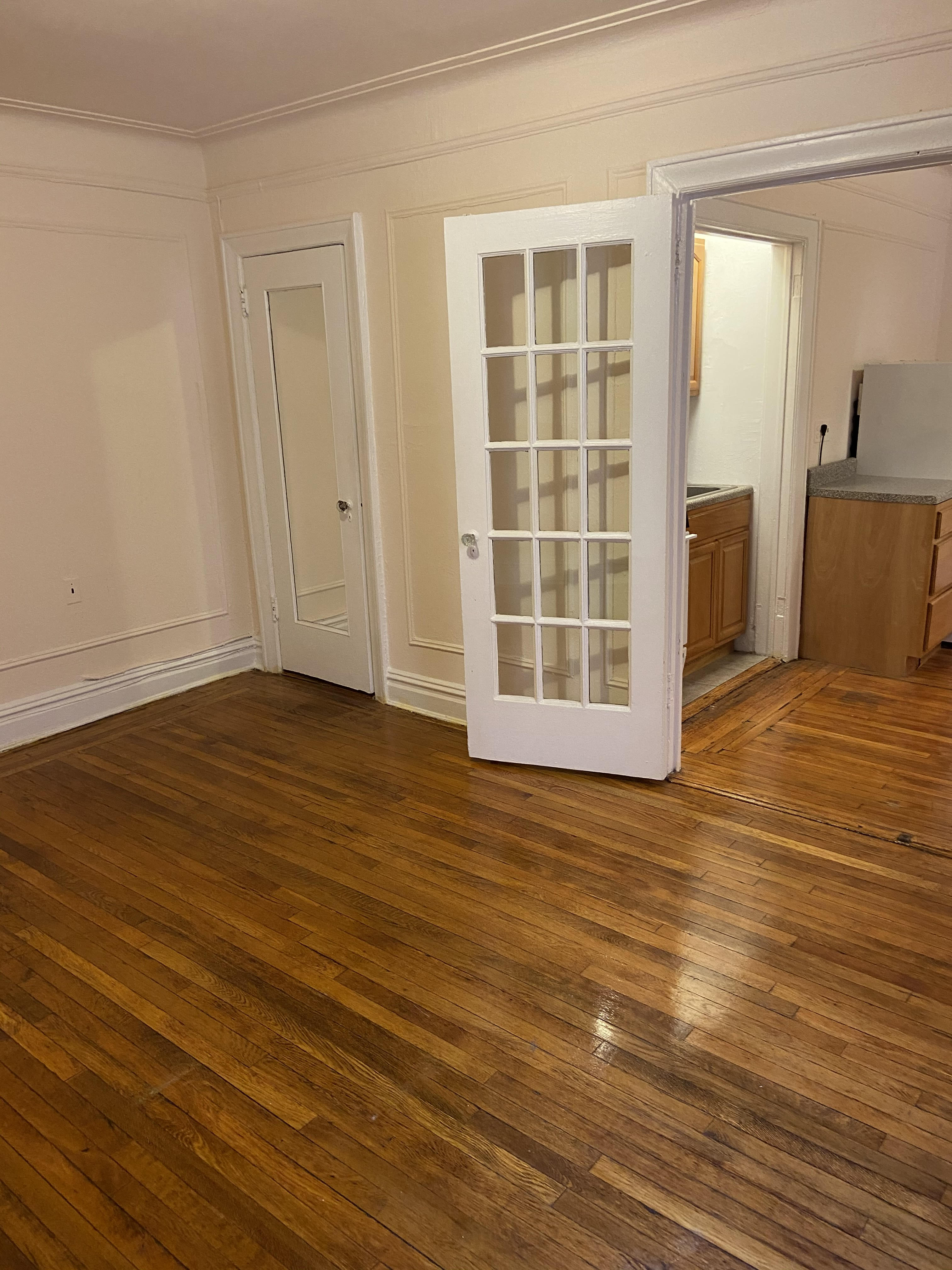 Apartment 72nd Road  Queens, NY 11375, MLS-RD4285-3