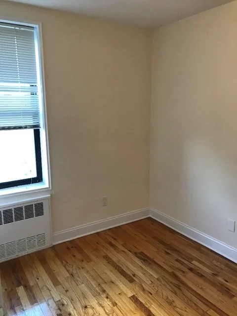 Apartment Ava Place  Queens, NY 11432, MLS-RD4361-3
