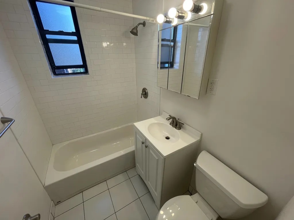 Apartment 113th Street  Queens, NY 11375, MLS-RD4377-10