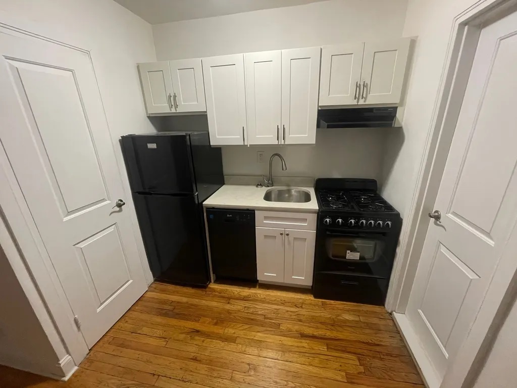 Apartment 113th Street  Queens, NY 11375, MLS-RD4379-2