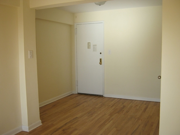 45th Avenue Queens, NY 11355, MLS-RD4403-2