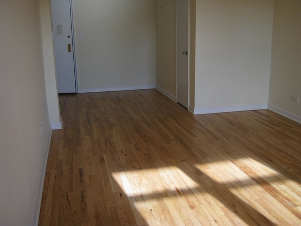 45th Avenue Queens, NY 11355, MLS-RD4403-3