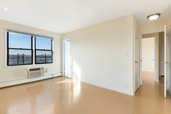 Apartment 57th Avenue Queens, NY 11368, MLS-RD4408-11