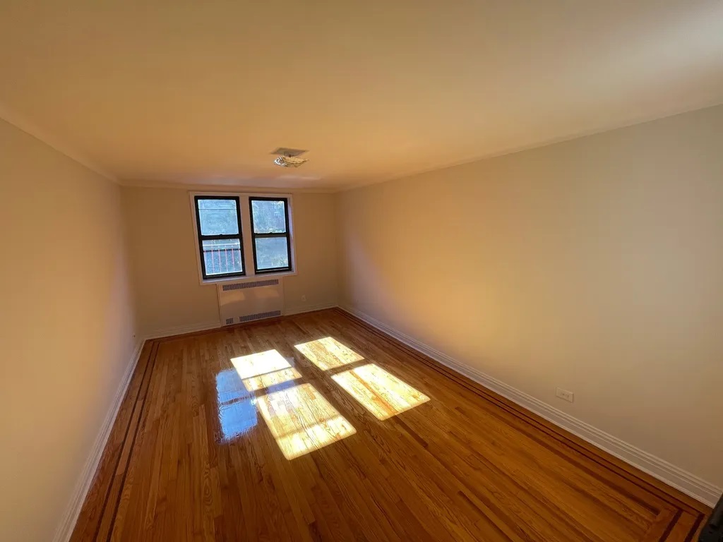 Apartment Booth Street Queens, NY 11374, MLS-RD4440-2