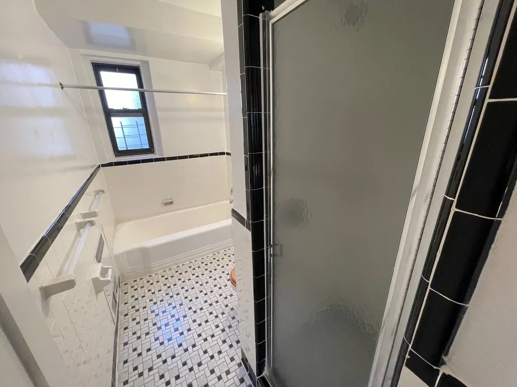 Apartment Booth Street Queens, NY 11374, MLS-RD4440-5