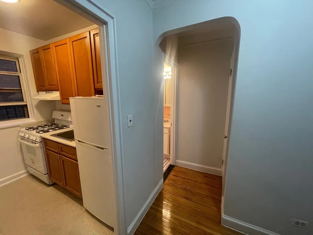 Apartment 72nd Avenue  Queens, NY 11375, MLS-RD4454-5