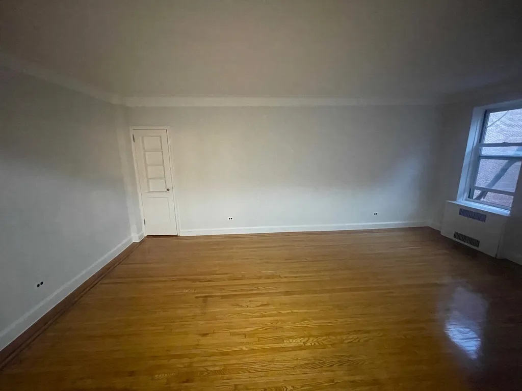 Apartment 72nd Avenue  Queens, NY 11375, MLS-RD4454-7