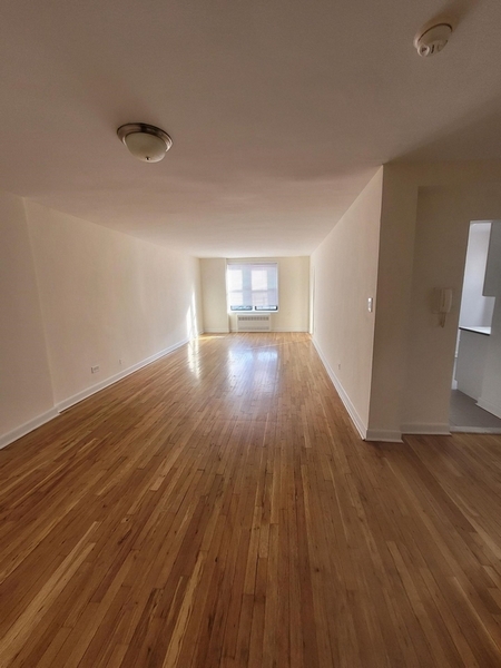 Apartment 62nd Road Queens, NY 11375, MLS-RD4491-4