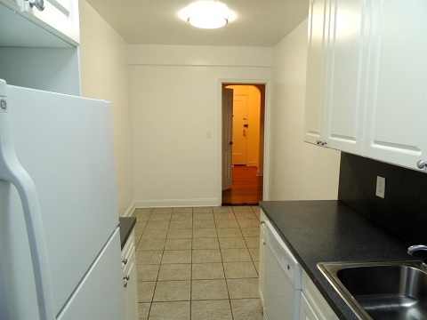 Apartment in Jamaica - Wexford Terrace  Queens, NY 11432