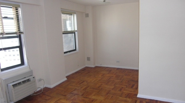 Apartment 83rd Avenue  Queens, NY 11415, MLS-RD4530-5