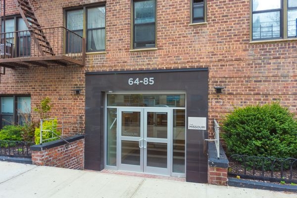 Apartment Wetherole Street  Queens, NY 11374, MLS-RD4555-7