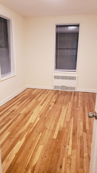 Apartment Wetherole Street  Queens, NY 11374, MLS-RD4555-8