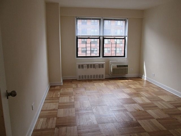 Apartment 67th Avenue Queens, NY 11374, MLS-RD4615-8