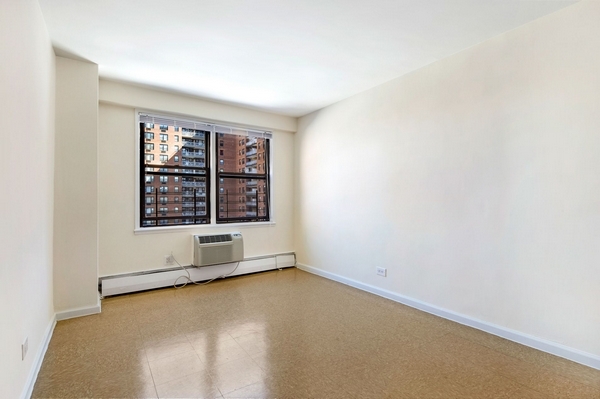 Apartment Horace Harding Expressway Queens, NY 11368, MLS-RD4621-12