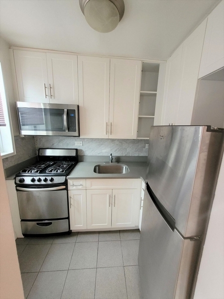 Apartment 62nd Road  Queens, NY 11375, MLS-RD4630-4