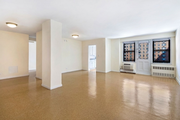 Apartment 57th Avenue Queens, NY 11368, MLS-RD4634-2