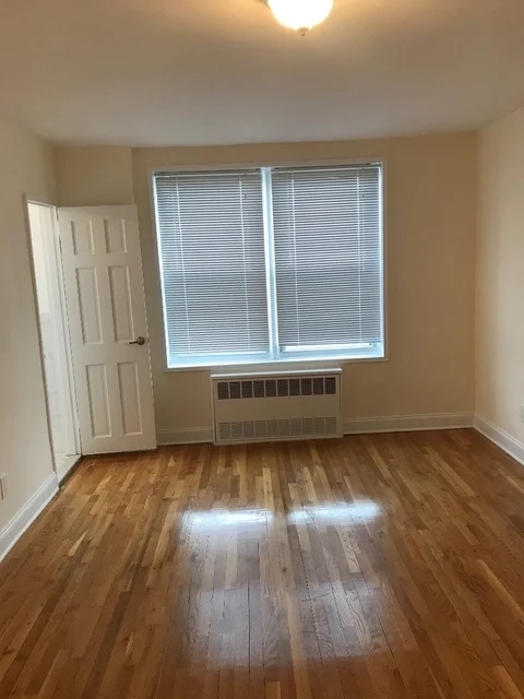 Apartment in Flushing - 167th Street  Queens, NY 11358