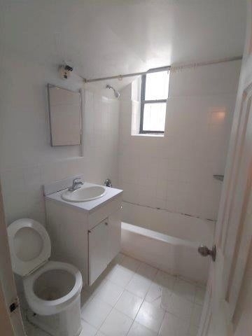 Apartment Saunders Street Queens, NY 11374, MLS-RD4659-14