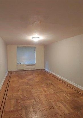 Apartment Crescent Street Queens, NY 11106, MLS-RD4686-7