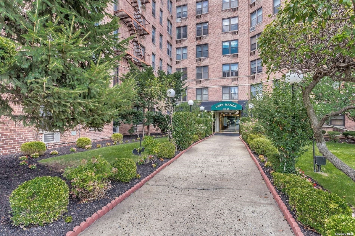 Condo Queens Blvd  Queens, NY 11375, MLS-RD4691-6