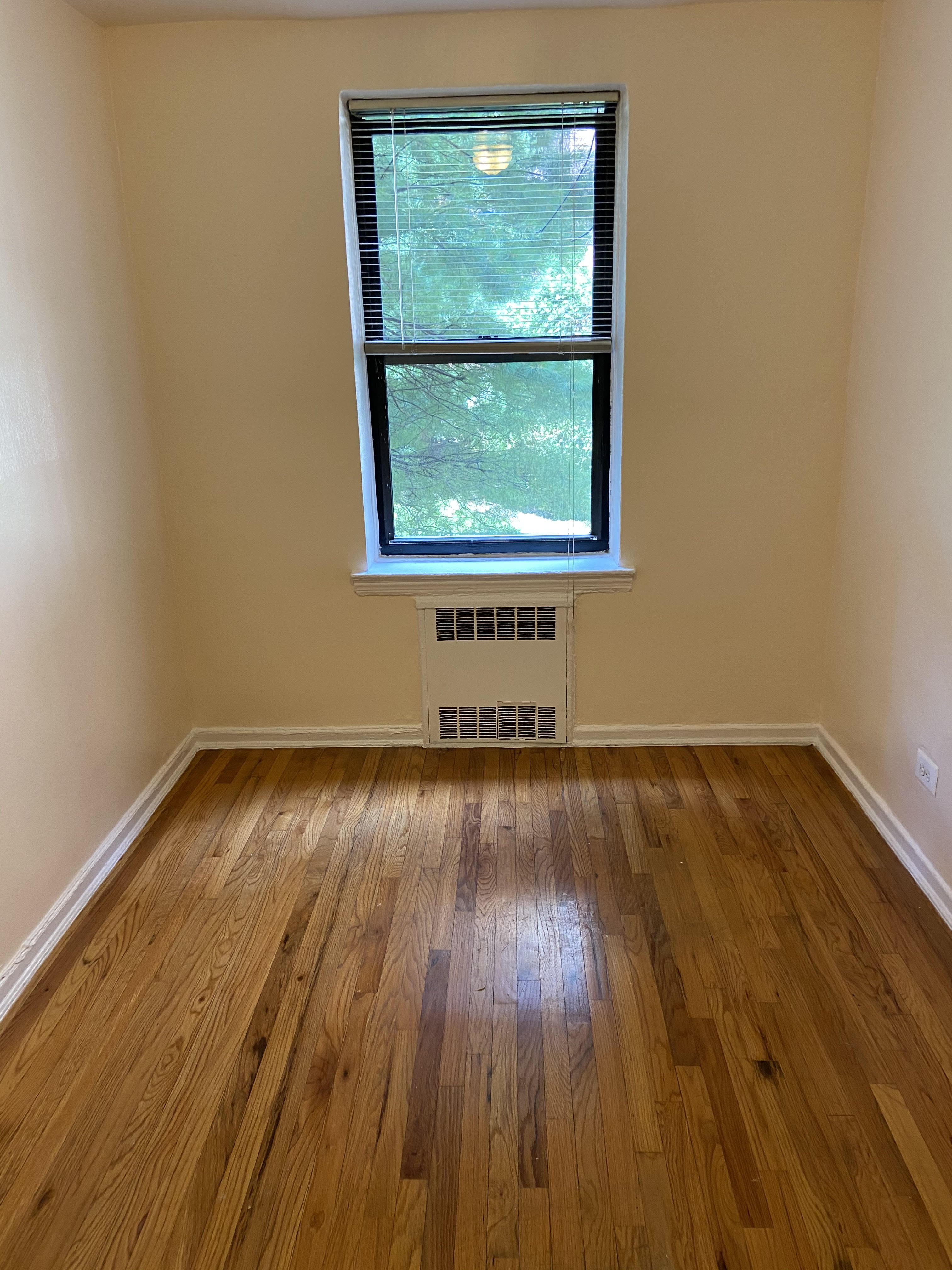 Apartment 116th Street  Queens, NY 11415, MLS-RD4738-4