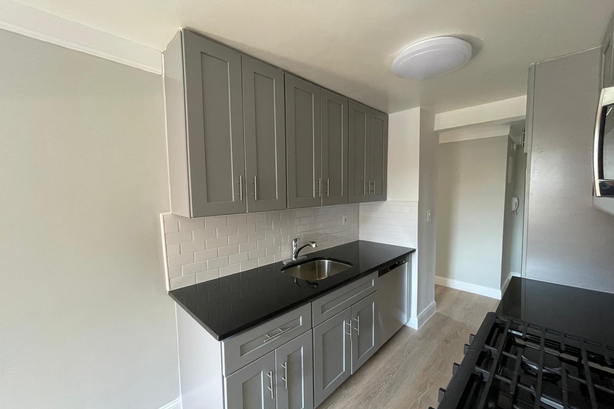 Apartment 35th Avenue Queens, NY 11354, MLS-RD4823-5