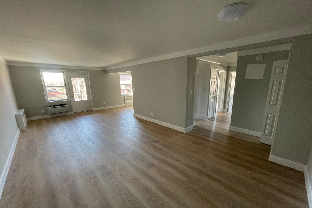 Apartment 35th Avenue Queens, NY 11354, MLS-RD4823-7