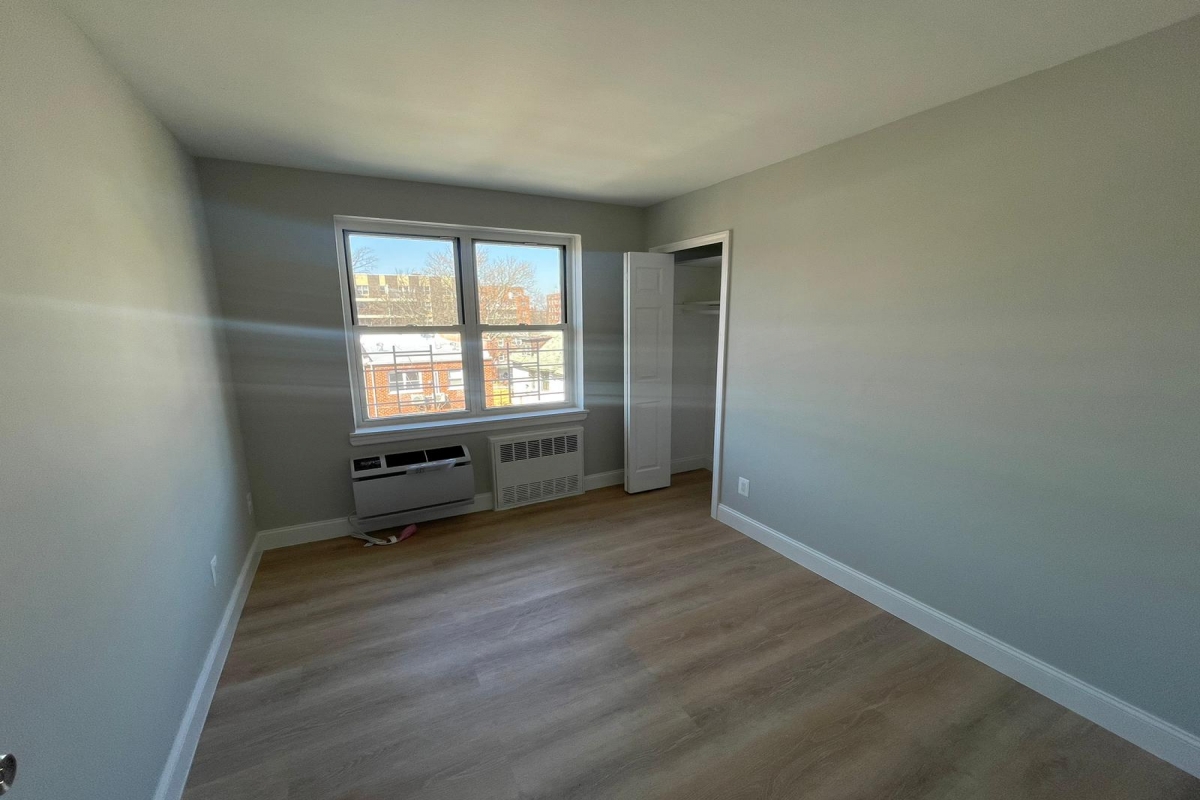 Apartment 35th Avenue Queens, NY 11354, MLS-RD4823-11