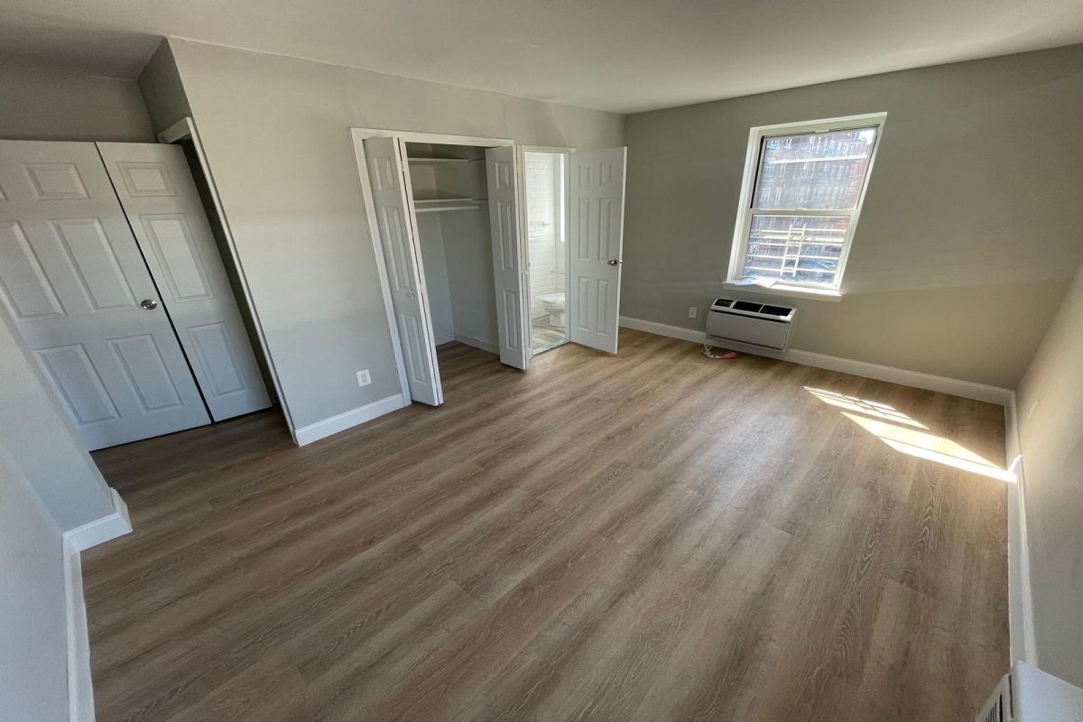 Apartment 35th Avenue Queens, NY 11354, MLS-RD4823-13