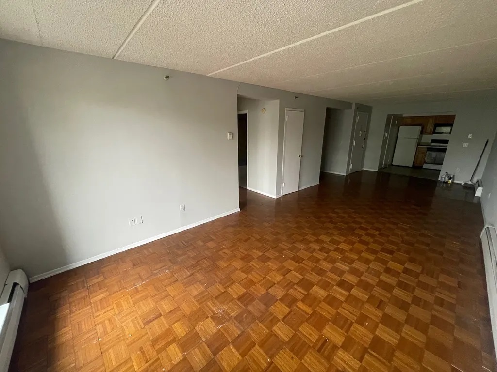 Apartment Northern Blvd Queens, NY 11354, MLS-RD4863-8