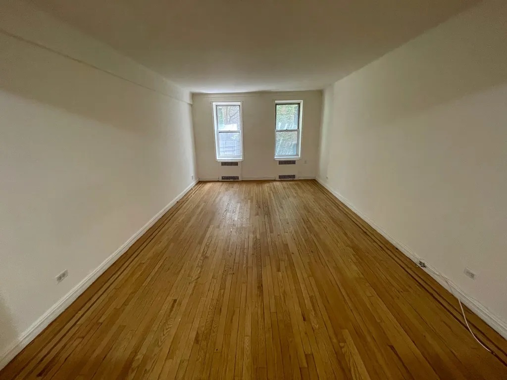 Apartment 118th Street Queens, NY 11415, MLS-RD4886-13